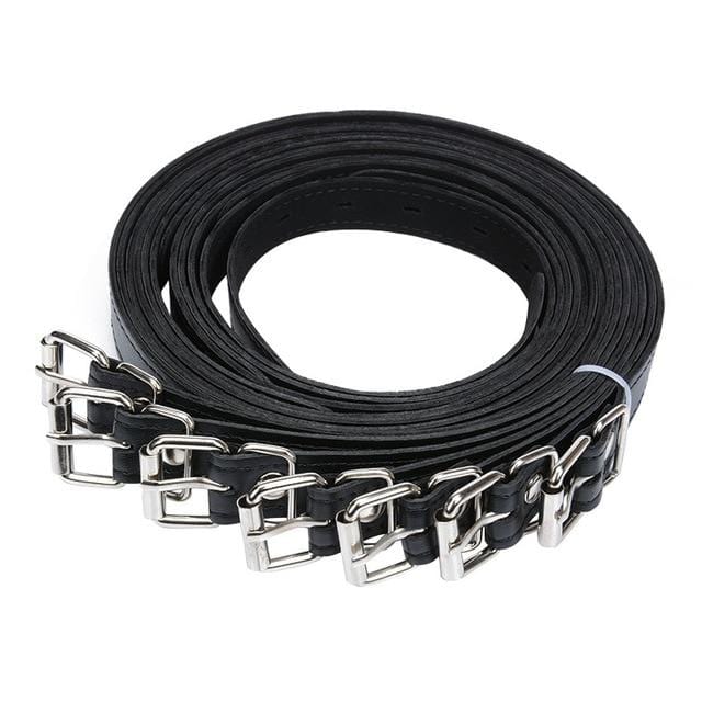 Gürtelähnliche Ganzkörperfesseln aus Leder BDSM