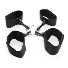 Charger l&#39;image dans la galerie, Punition et discipline Contraintes Hogtie BDSM

