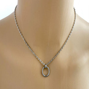 Unterwürfiges diskretes Tageshalsband mit O-Ring