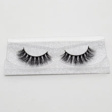 Load image into Gallery viewer, Natural Handmade Mink Eyelashes
