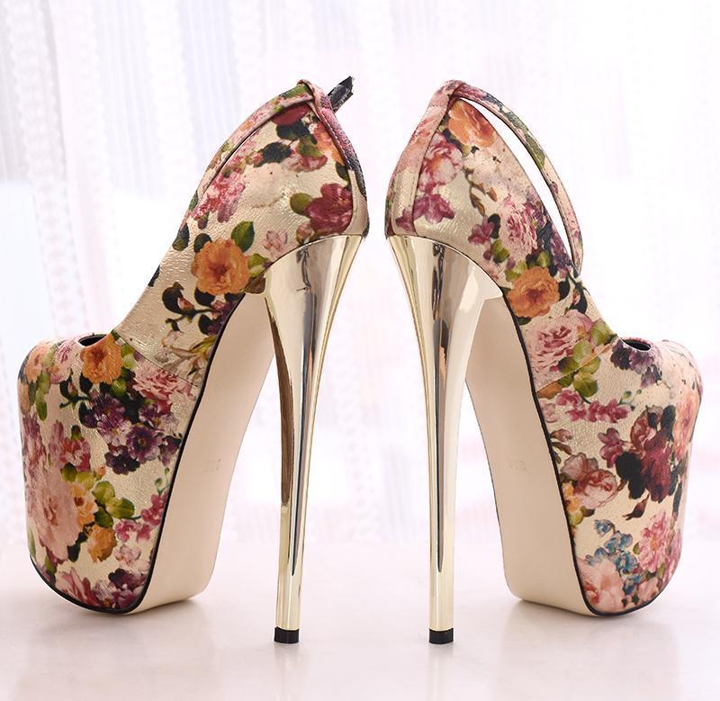 "Tranny Elvira" Stiletto Pumps, gallery view 4