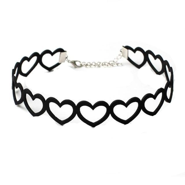 "Sissy Anna" Velvet Heart Choker product view