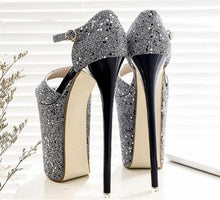 Load image into Gallery viewer, &quot;Shemale Ana&quot; Glitter Pumps
