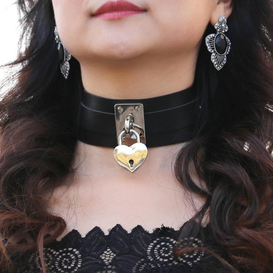 "Sissy Elena" Heart Choker, gallery view 8