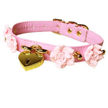 Lade das Bild in den Galerie-Viewer, DDLG Rosenblüten Halsband BDSM

