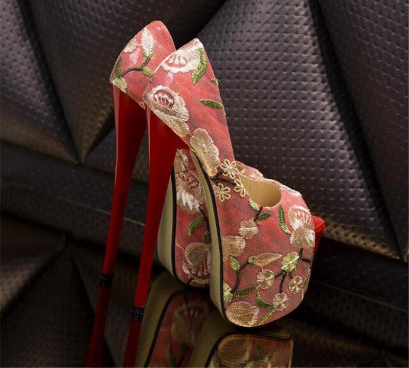 "Shemale Jenny" Stiletto Pumps, gallery view 3