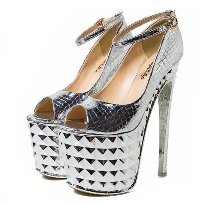 "Tranny Jessie" Pumps, gallery view 3