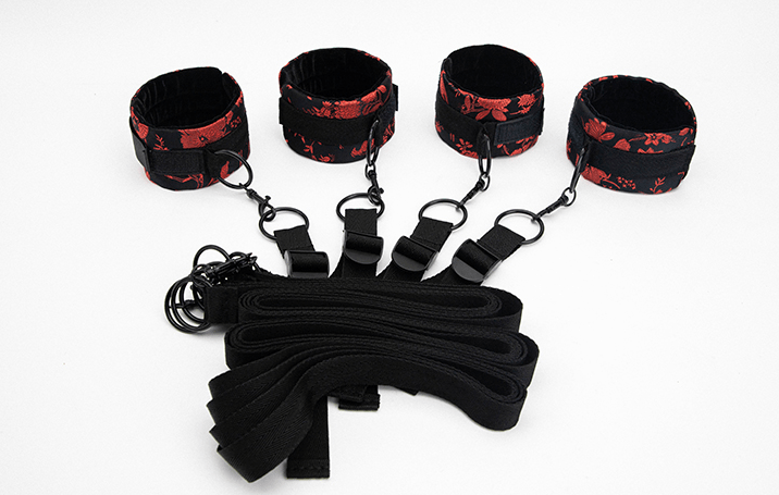 No Frills Bed Restraints BDSM, gallery view 2